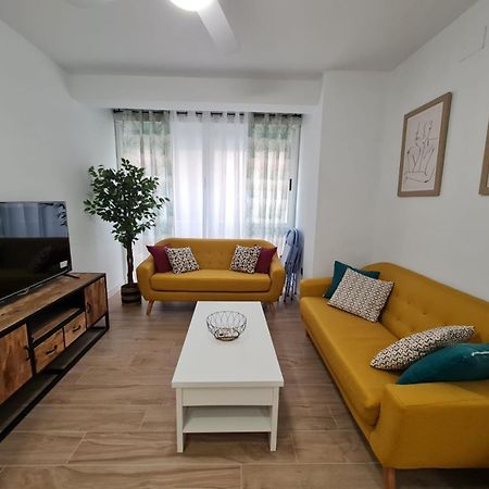 Apartmán Tuguest Avenida Madrid Granada Exteriér fotografie
