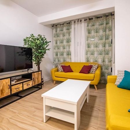 Apartmán Tuguest Avenida Madrid Granada Exteriér fotografie