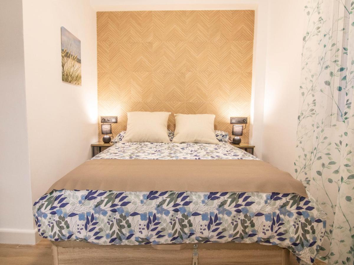 Apartmán Tuguest Avenida Madrid Granada Exteriér fotografie
