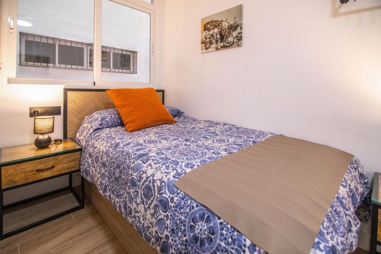 Apartmán Tuguest Avenida Madrid Granada Exteriér fotografie