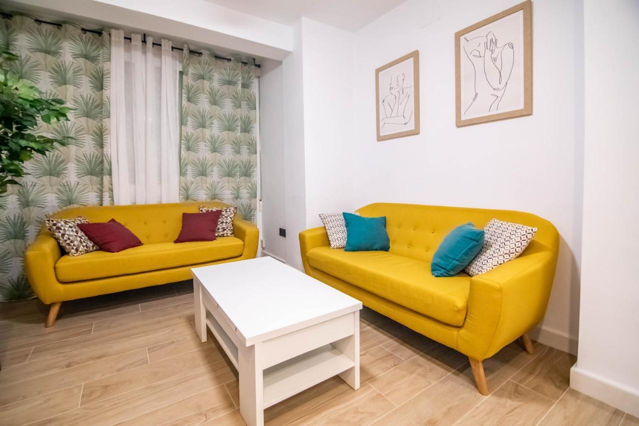 Apartmán Tuguest Avenida Madrid Granada Exteriér fotografie