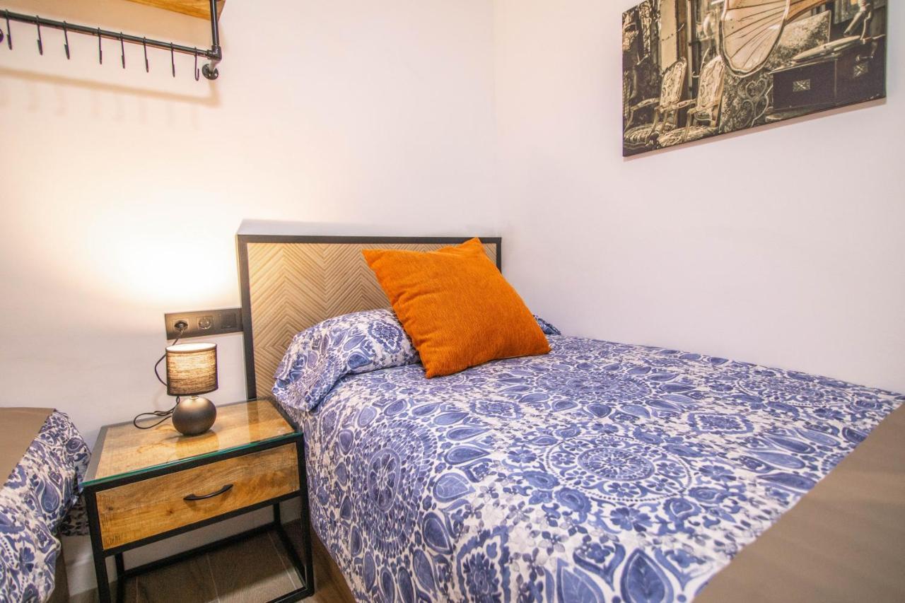 Apartmán Tuguest Avenida Madrid Granada Exteriér fotografie